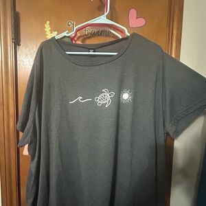 Gray Graphic T-Shirt with Turtle Design